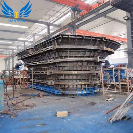 橋脚柱型枠クロスヘッド型枠